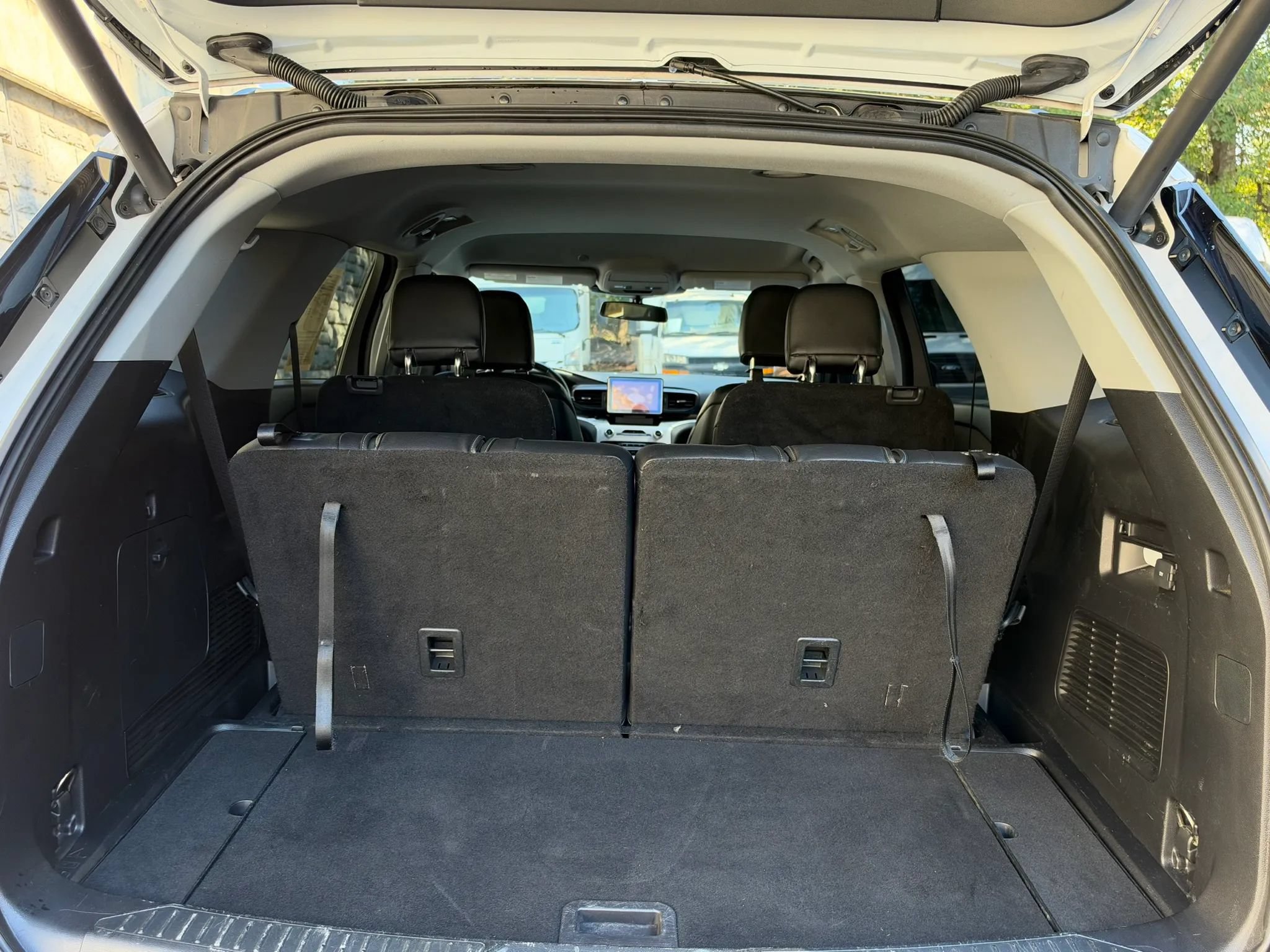 Used 2020 Ford Explorer XLT RWD image 35
