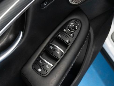 Used 2023 INFINITI QX50 Sport FWD image 6
