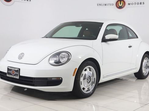 Used 2016 Volkswagen Beetle 1.8T Classic FWD image 5
