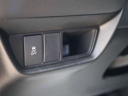 New 2026 Honda HR-V LX image 25