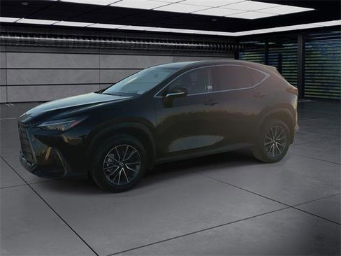Certified 2022 Lexus NX 350 AWD w/ Premium Package image 4