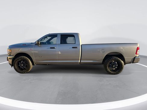 Used 2022 RAM 2500 Tradesman w/ Chrome Appearance Group image 8
