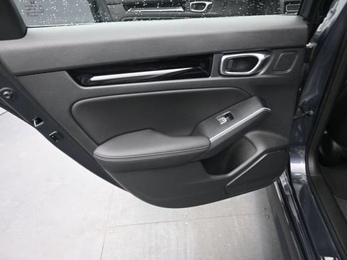 Used 2025 Honda Civic Sport Touring image 14