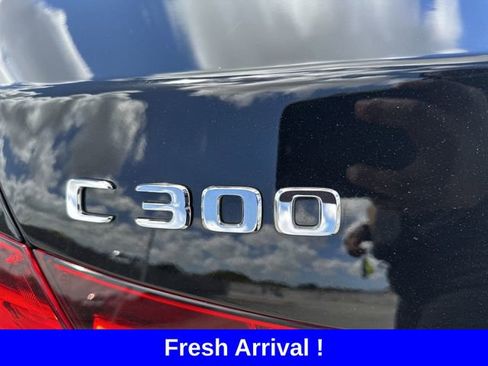 Used 2025 Mercedes-Benz C 300 Sedan image 12