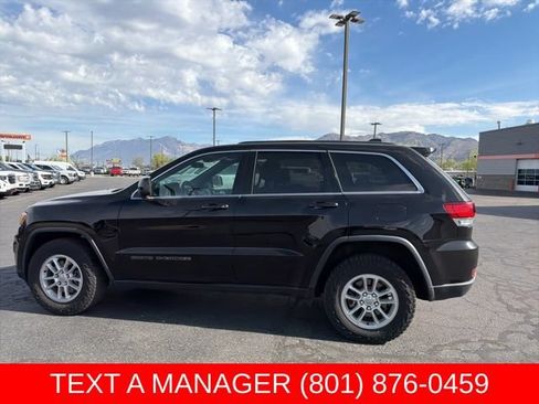 Used 2020 Jeep Grand Cherokee Laredo AWD/4WD image 13