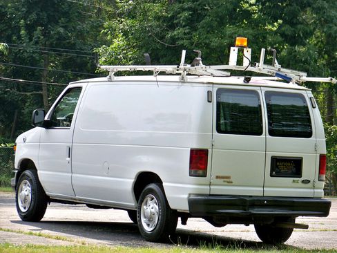 Used 2013 Ford E-150 and Econoline 150 w/ PWR Group image 9