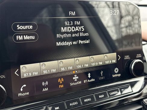 Certified 2022 Nissan Pathfinder Platinum w/ Cargo Package image 4