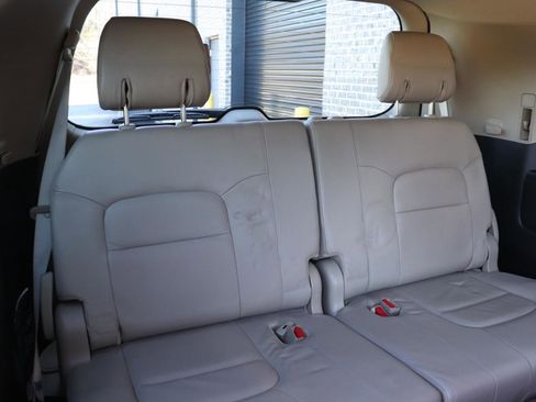 Used 2008 Toyota Land Cruiser image 37