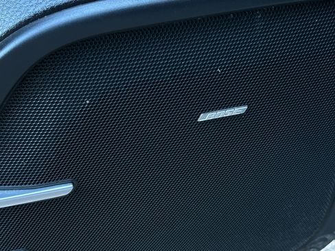 Used 2015 Porsche Cayenne S image 13