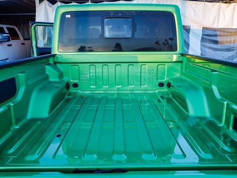 New 2026 Jeep Gladiator Sport image 27