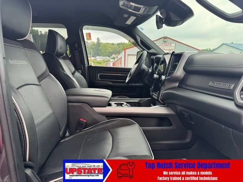 Used 2025 RAM 2500 Laramie AWD/4WD image 11