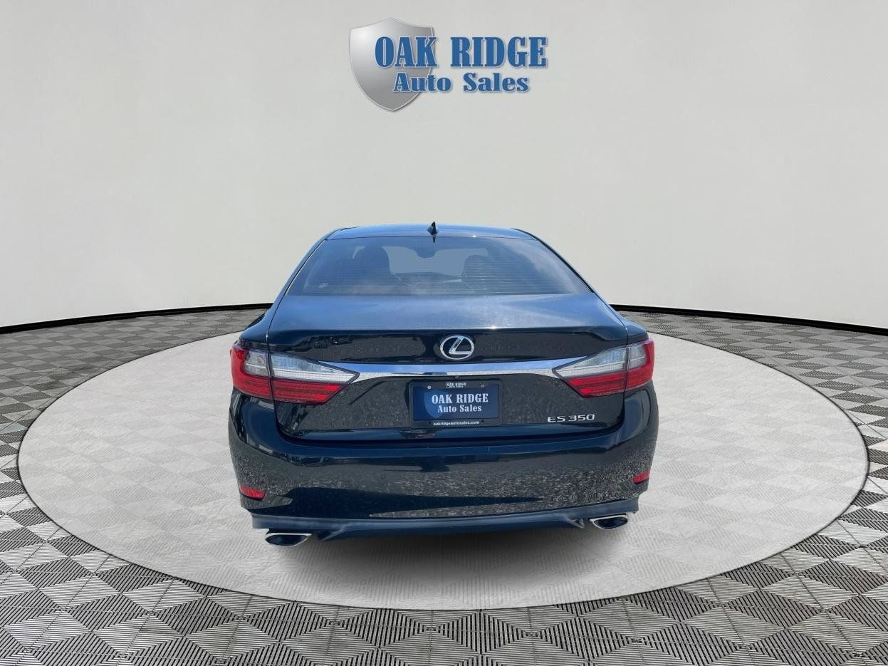 Used 2016 Lexus ES 350 w/ Luxury Package w/Wood Trim FWD image 6