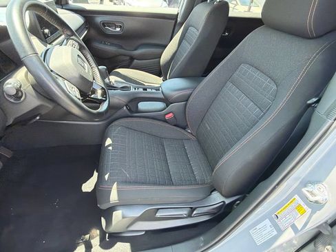 Used 2025 Honda HR-V Sport image 22