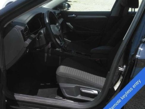 Used 2025 Volkswagen Jetta S FWD image 5