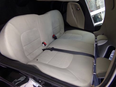 Used 2012 Kia Rio LX w/ PWR Pkg image 10