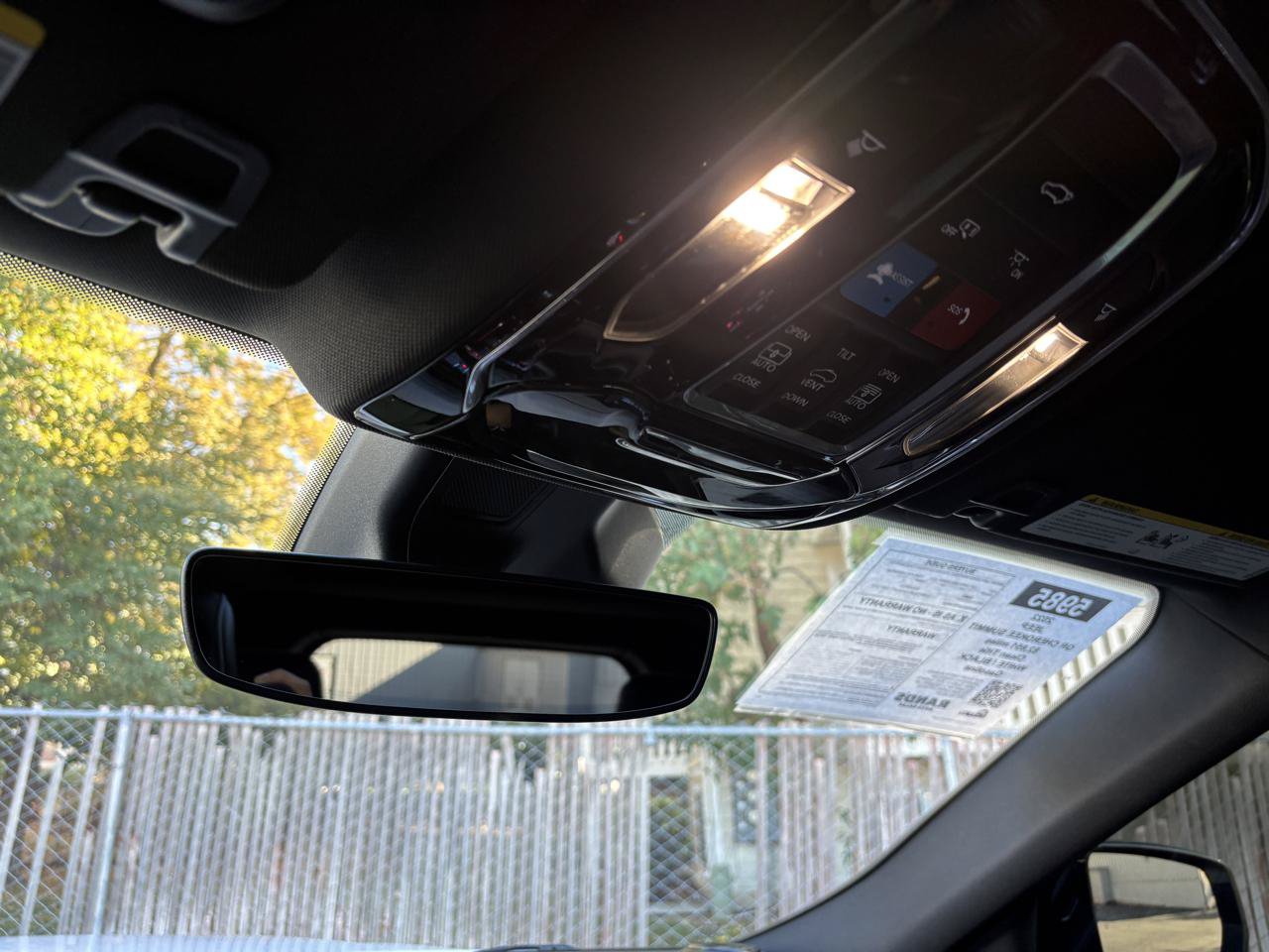 Used 2022 Jeep Grand Cherokee Summit w/ MOPAR Finishing Package AWD/4WD image 8