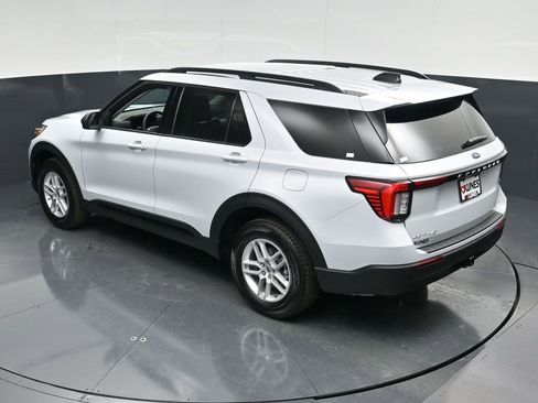 New 2026 Ford Explorer Active image 52