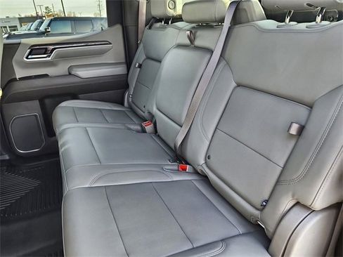 Used 2022 Chevrolet Silverado 1500 LTZ w/ LTZ Premium Package image 20