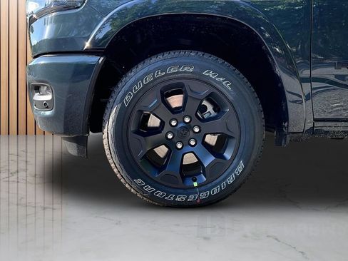 New 2026 RAM 1500 4x4 Crew Cab image 29