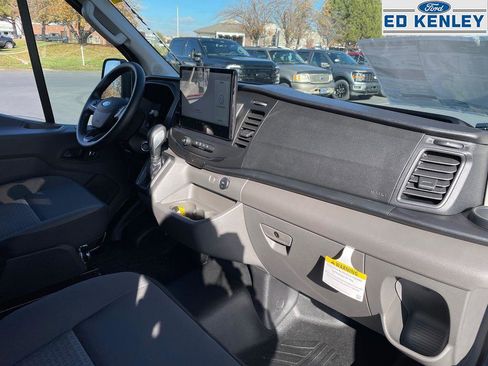 New 2026 Ford Transit 250 148 Medium Roof image 21