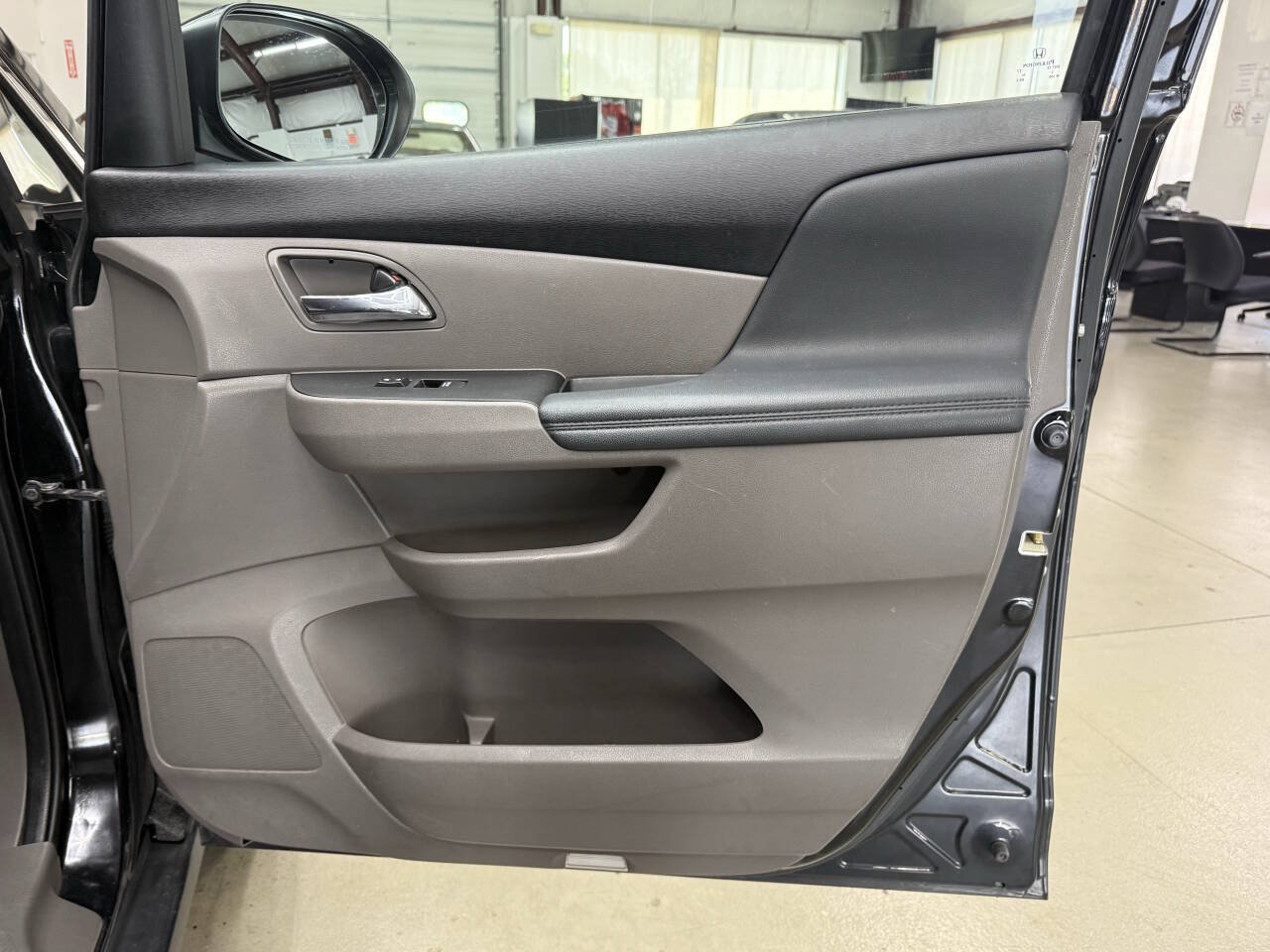 Used 2014 Honda Odyssey EX-L image 15