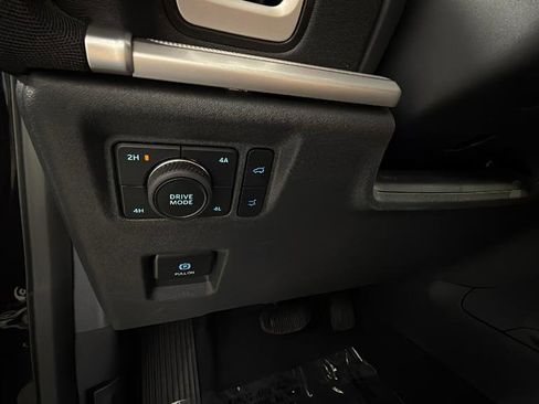 Used 2025 Ford Expedition Max Active image 19