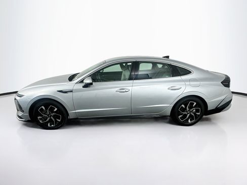 Used 2024 Hyundai Sonata SEL FWD image 4