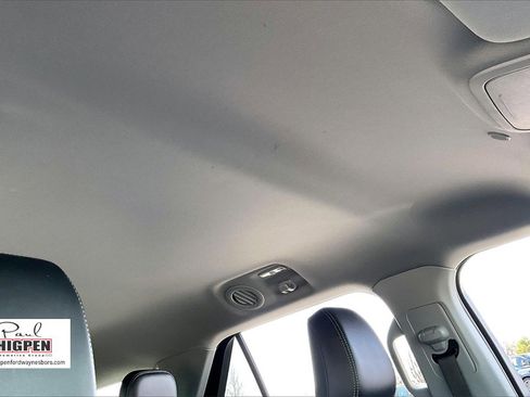 Certified 2023 Ford Explorer XLT w/ Equipment Group 202A image 21