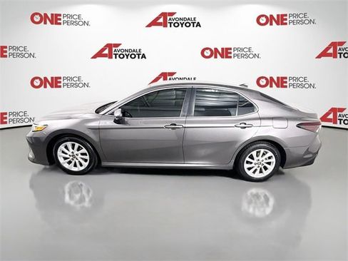 Used 2021 Toyota Camry LE w/ Carpet Mat Package (TMS) image 4