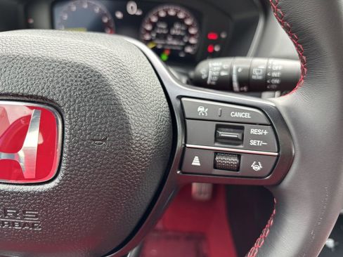 Used 2025 Honda Civic Type R image 15