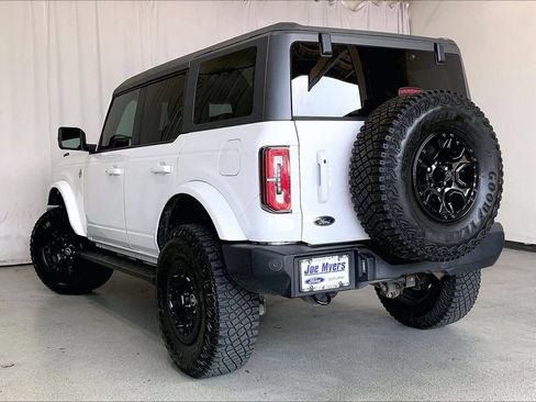 Used 2022 Ford Bronco Outer Banks AWD/4WD image 5