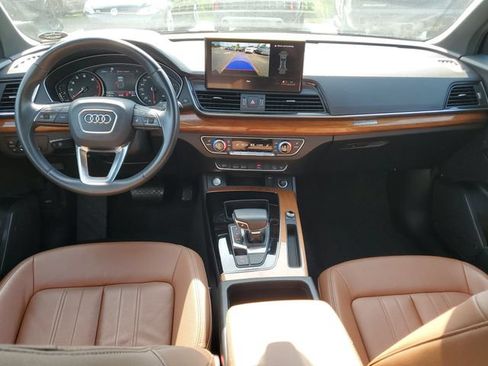 Used 2022 Audi Q5 2.0T Premium w/ Convenience Package AWD/4WD image 29