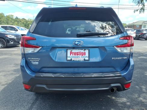 Used 2023 Subaru Forester Limited AWD/4WD image 3