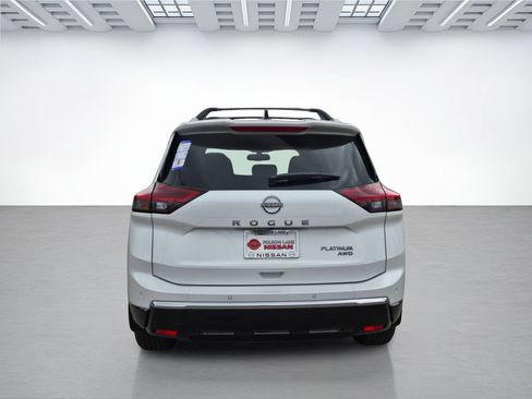 New 2026 Nissan Rogue Platinum w/ Platinum Premium Package AWD/4WD image 5
