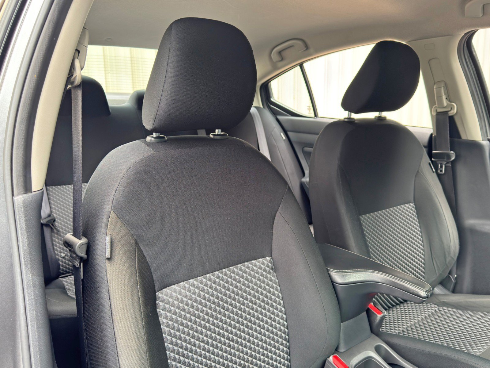 Used 2024 Nissan Versa S w/ Trunk Package FWD image 30