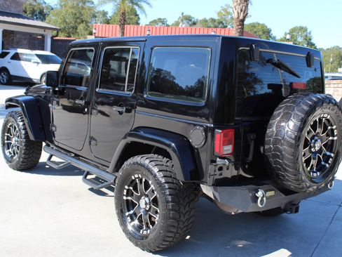 Used 2016 Jeep Wrangler Unlimited Sport w/ Connectivity Group image 29