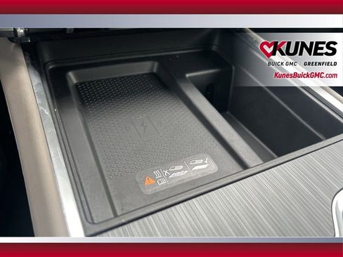 New 2026 GMC Acadia Elevation w/ Black Edition image 32