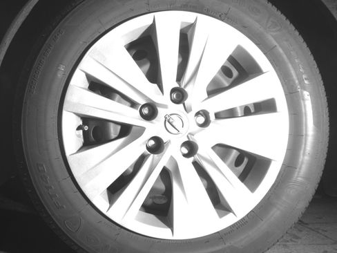 Used 2025 Nissan Sentra S FWD image 14