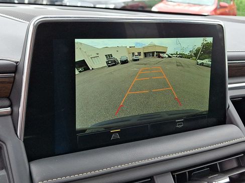 Used 2023 Chevrolet Tahoe Premier AWD/4WD image 20