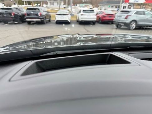 Used 2024 Genesis GV80 3.5T w/ Advanced Package image 40