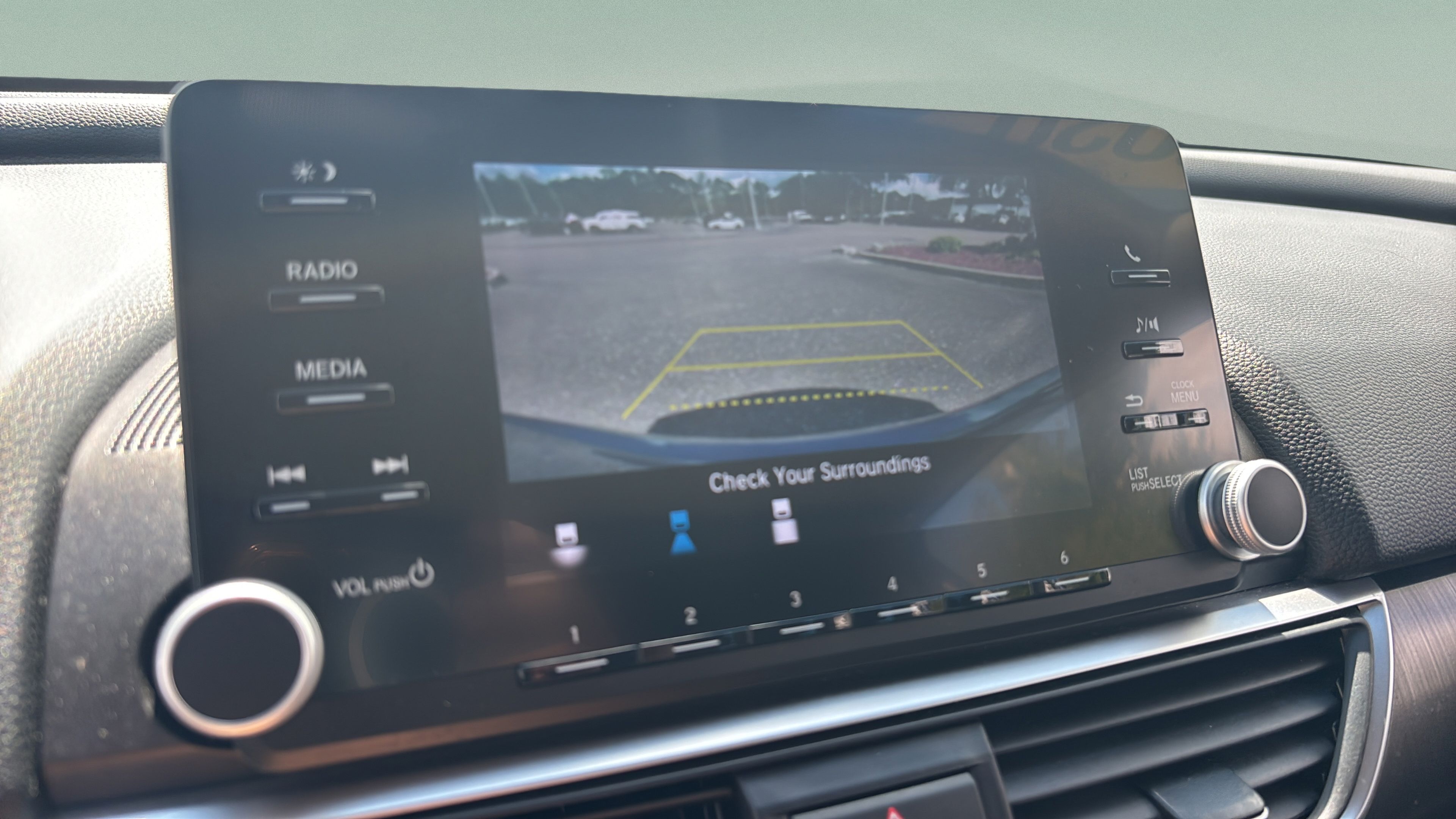 Certified 2020 Honda Accord LX image 22