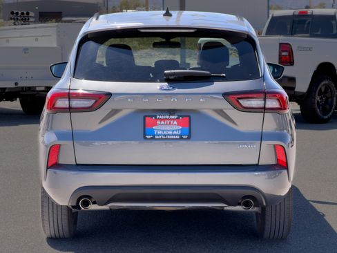 Used 2024 Ford Escape ST-Line image 4
