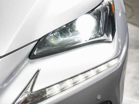 Used 2018 Lexus NX 300 FWD image 7