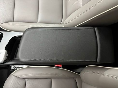 New 2026 Buick Envista Avenir image 27