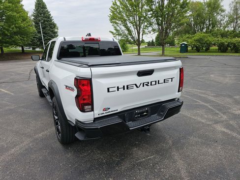 Used 2023 Chevrolet Colorado Trail Boss w/ Advanced Trailering Package AWD/4WD image 3