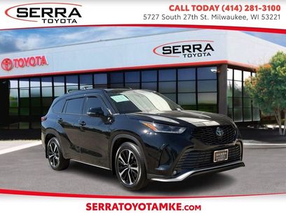 Used 2022 Toyota Highlander XSE