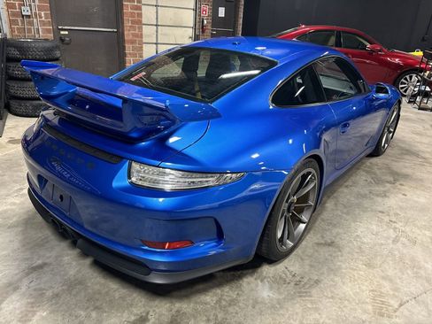 Used 2016 Porsche 911 GT3 RWD image 11