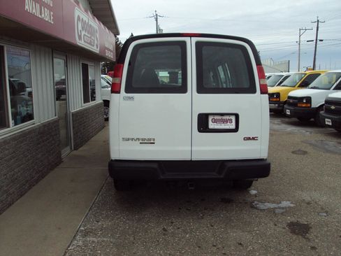 Used 2012 GMC Savana 1500 AWD image 6
