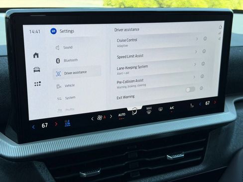 New 2026 Ford Explorer Platinum image 30