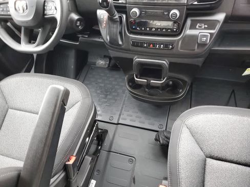 Used 2025 RAM ProMaster 2500 w/ Safety Group image 21